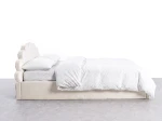 Łóżko dziecięce tapicerowane 120x200 z pojemnikiem i stelażem beżowy Bluvel 22 Kids Line 3 Muszelka